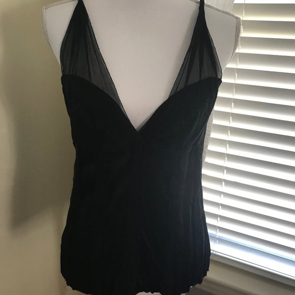 Elie Tahari Tops - Exquisite Elie Tahari Silk Tank M/P